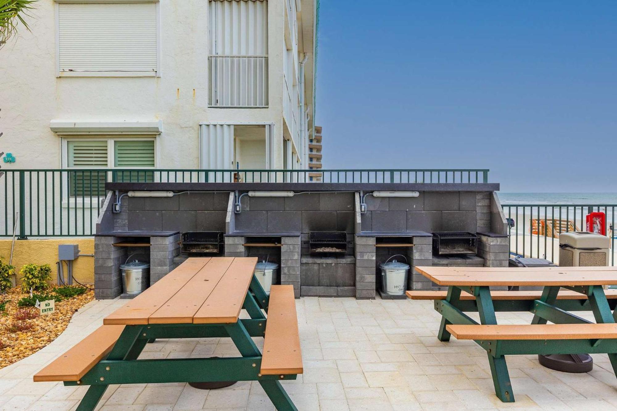 Ocean Views From Your Private Balcony! Sunglow Resort 606 By Brightwild Daytona Beach Shores Exteriör bild